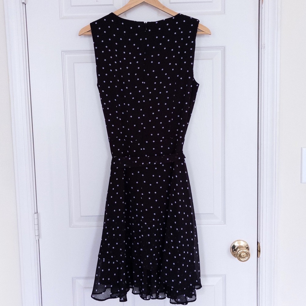 Tahari Dress Women 4 Black Polka Dot Chiffon Faux Wrap Ruffle Sleeveless V-Neck - Picture 2 of 9